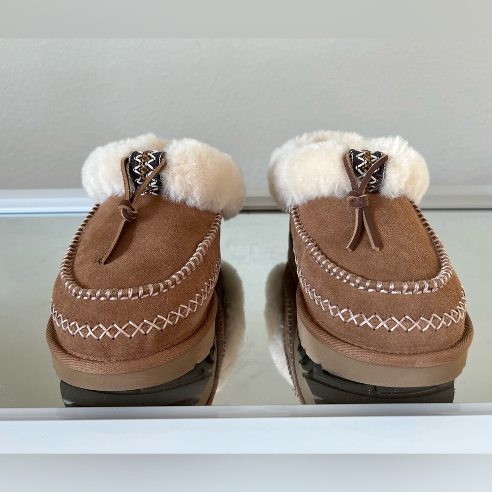 UGG Tasman Alpine Suede Fur Collar Leather Knot Slipper Clogs - Size 9